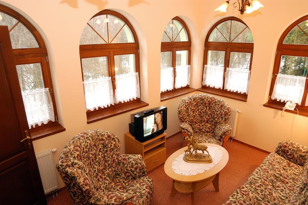 Penzion Zlaty Jelen Кошице Екстер'єр фото